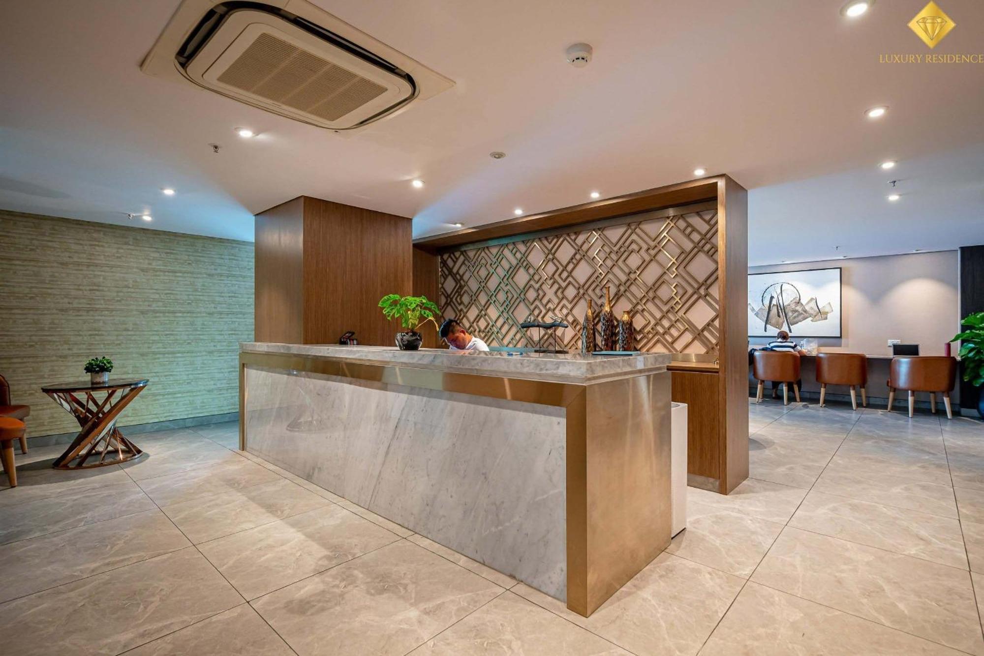 D1Mension Riverside - Angia Hospitality Хошимин Экстерьер фото